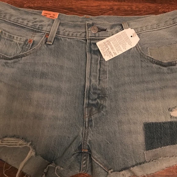 Free people Levi's cut offs - Picture 4 of 6